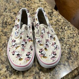 Collectible Minnie Mouse Vans Slip Ons Youth Size 3.5